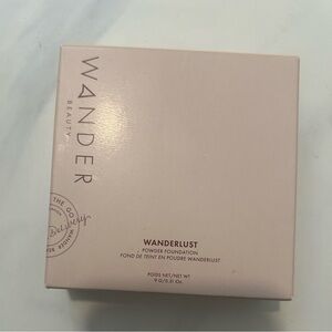 NIB new in box wanderlust powder foundation in Light K beauty made in Korea!